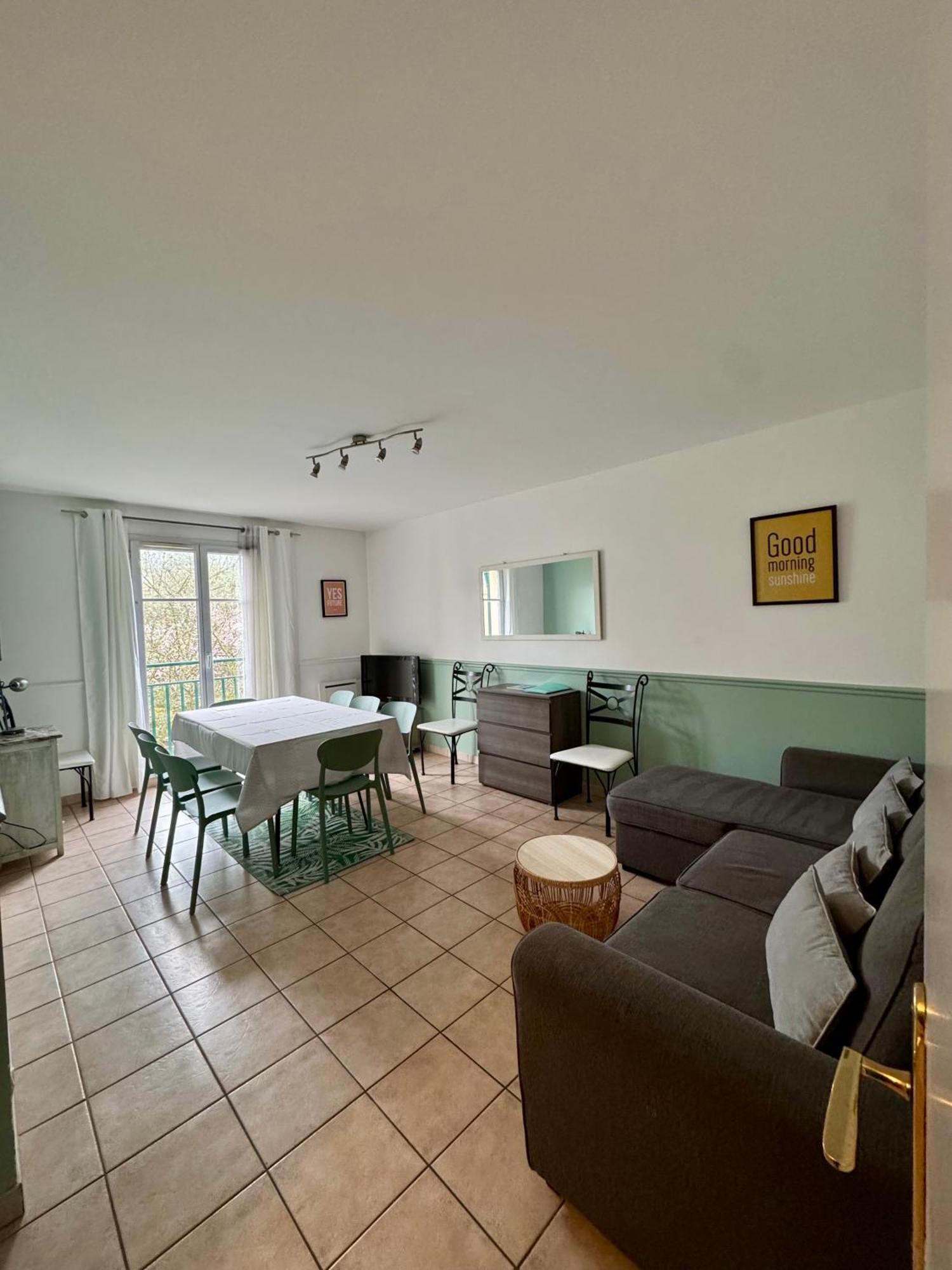 שסי Disney, Very Nice 2 Bedrooms Family Apartment, Wifi, Netflix 8 Pers מראה חיצוני תמונה