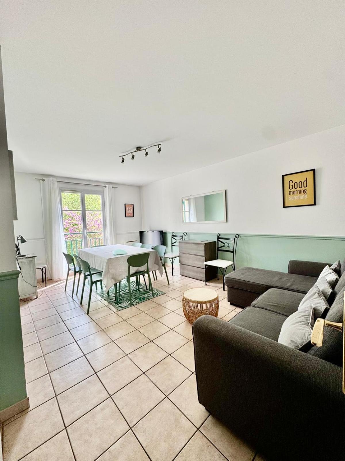 שסי Disney, Very Nice 2 Bedrooms Family Apartment, Wifi, Netflix 8 Pers מראה חיצוני תמונה