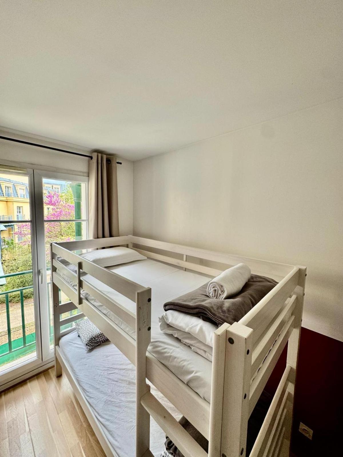 שסי Disney, Very Nice 2 Bedrooms Family Apartment, Wifi, Netflix 8 Pers מראה חיצוני תמונה