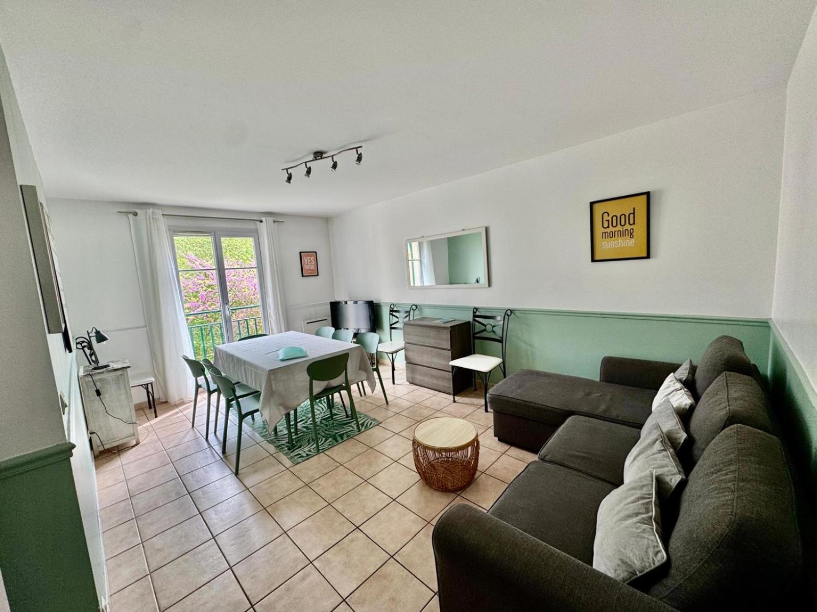 שסי Disney, Very Nice 2 Bedrooms Family Apartment, Wifi, Netflix 8 Pers מראה חיצוני תמונה